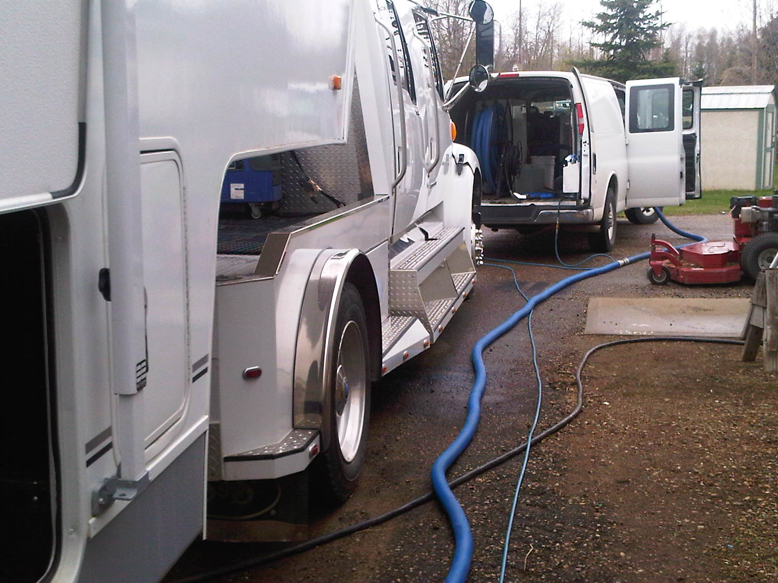 Time to clean your motorhome before storing.  Our mobile carpet cleaning plant comes to you!  Call 780-456-3644